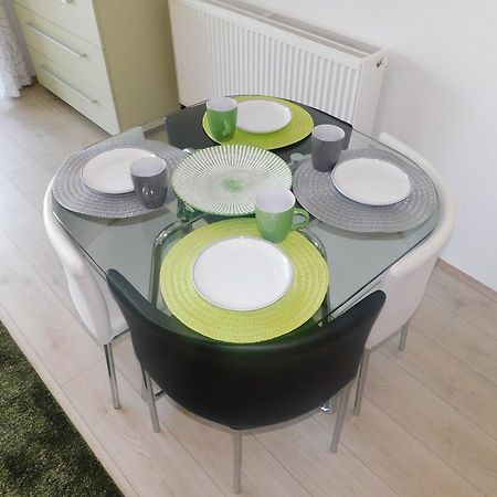 Ferienwohnung Relax Apartman Zamárdi Exterior foto