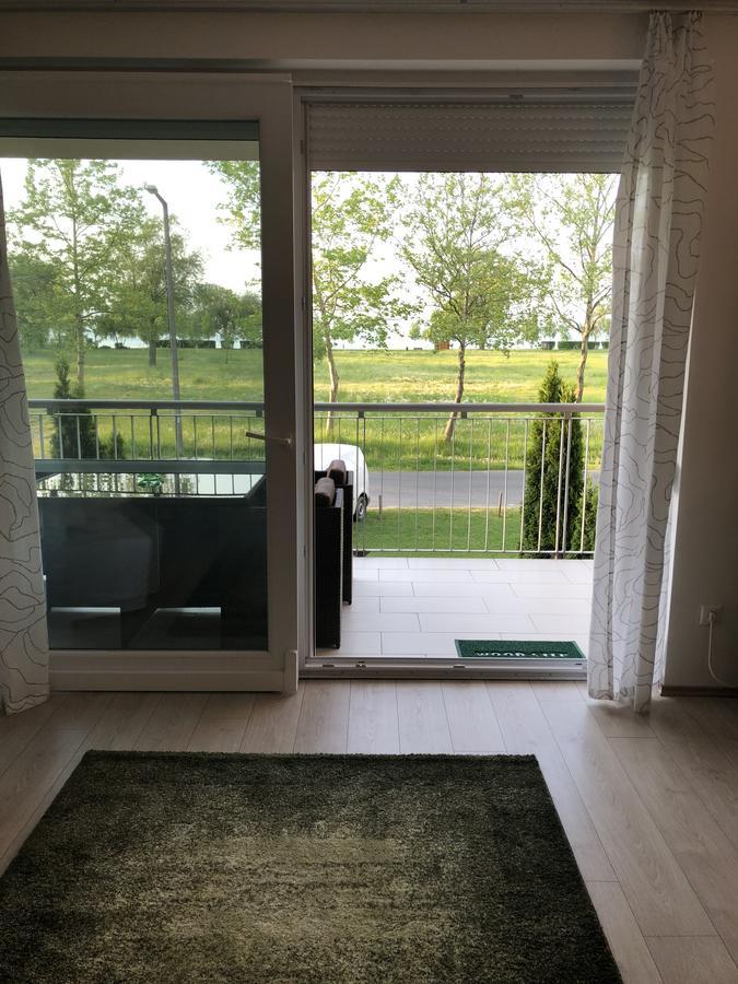 Ferienwohnung Relax Apartman Zamárdi Exterior foto