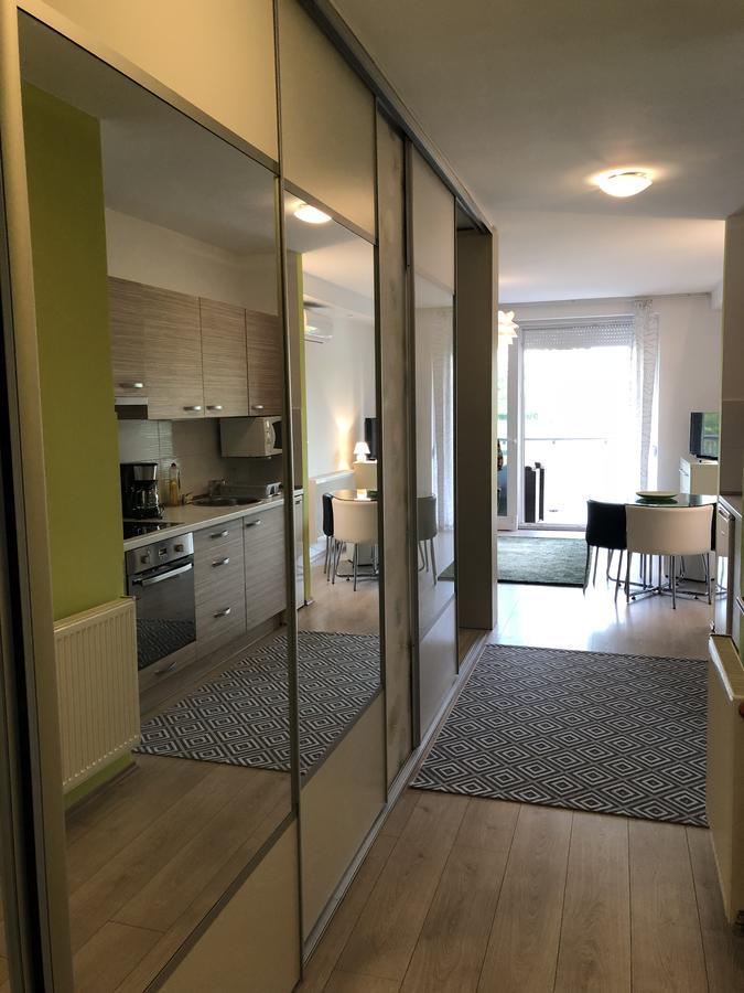 Ferienwohnung Relax Apartman Zamárdi Exterior foto