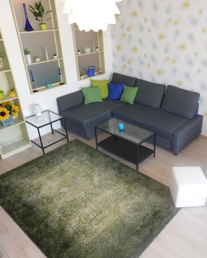 Ferienwohnung Relax Apartman Zamárdi Exterior foto